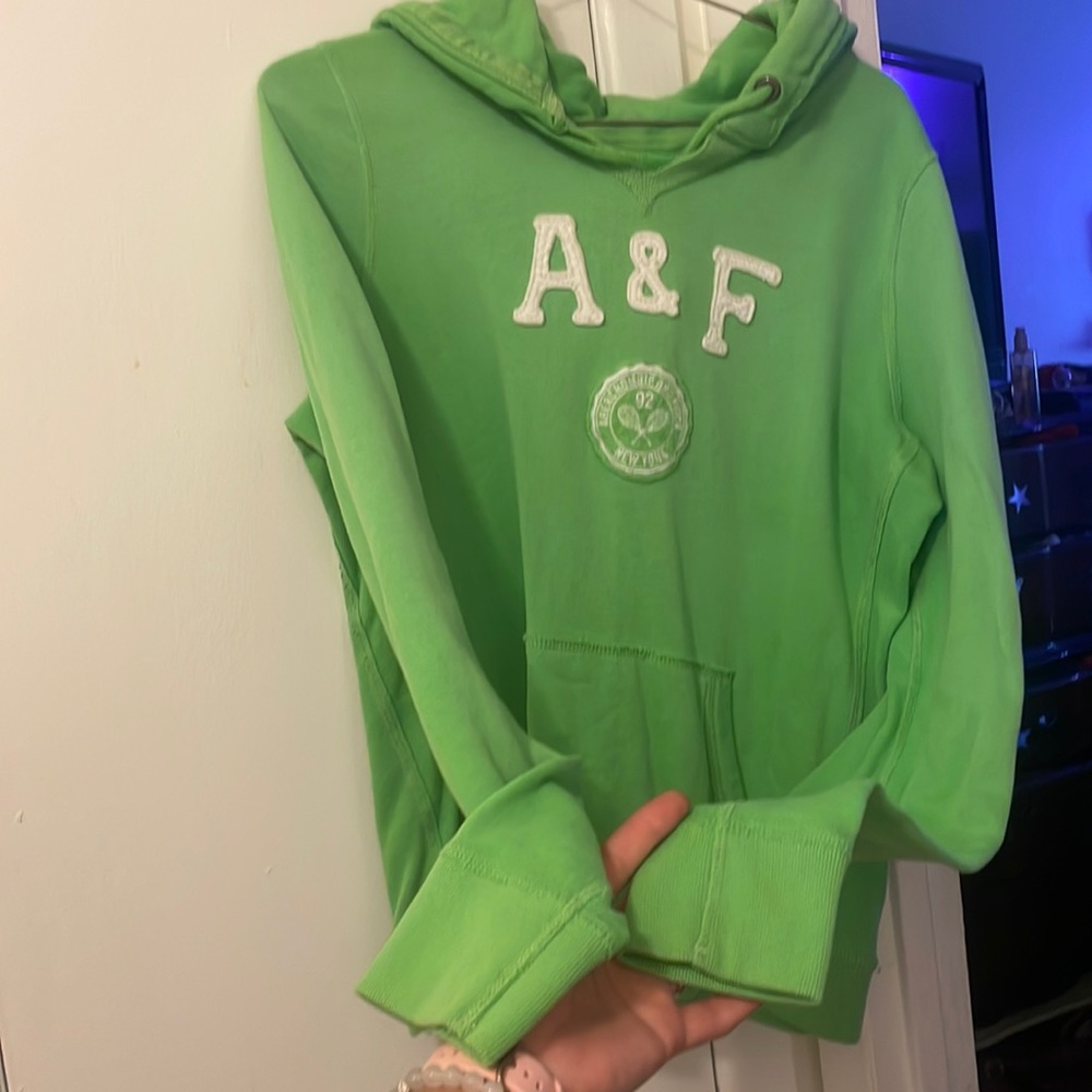 Abercrombie green female sweater size l